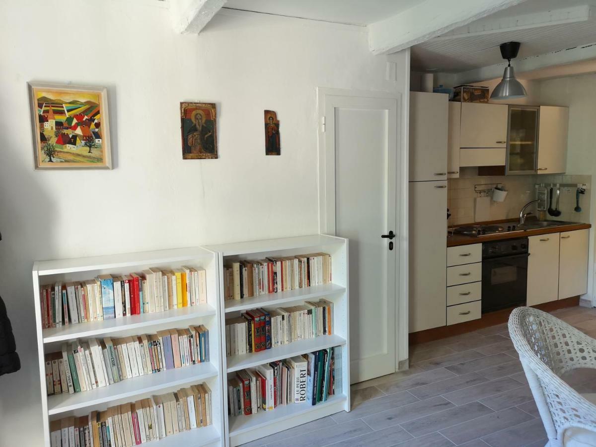 Au Coeur De Tende Apartman Kültér fotó