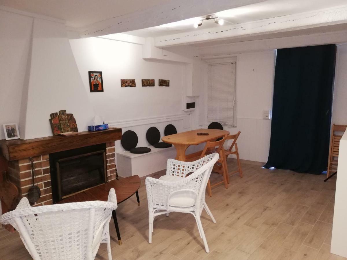 Au Coeur De Tende Apartman Kültér fotó